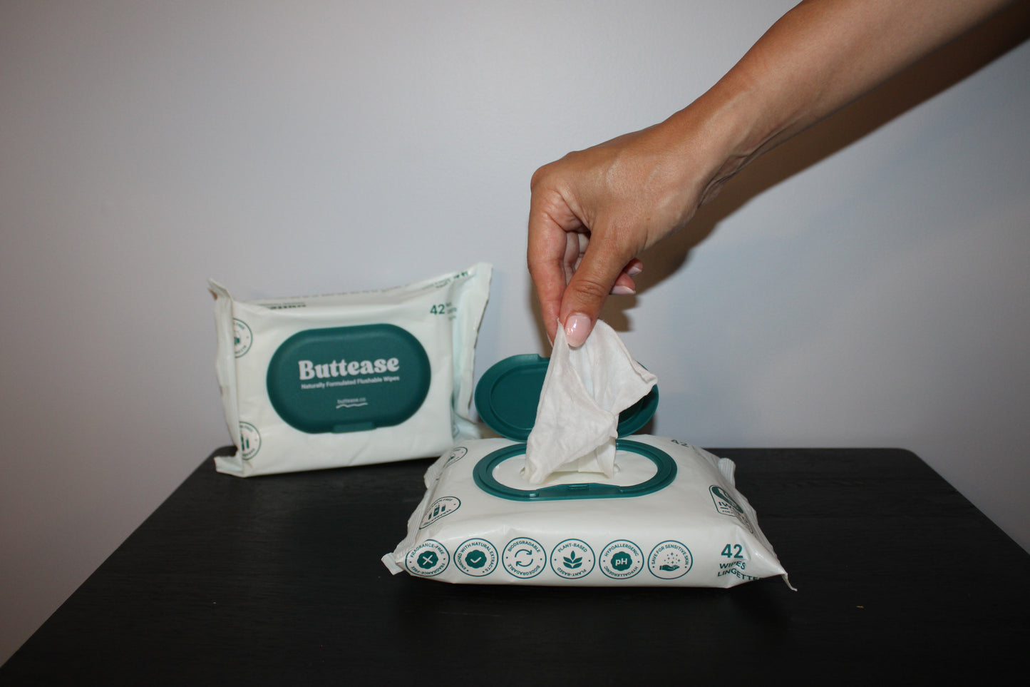 Buttease wipes